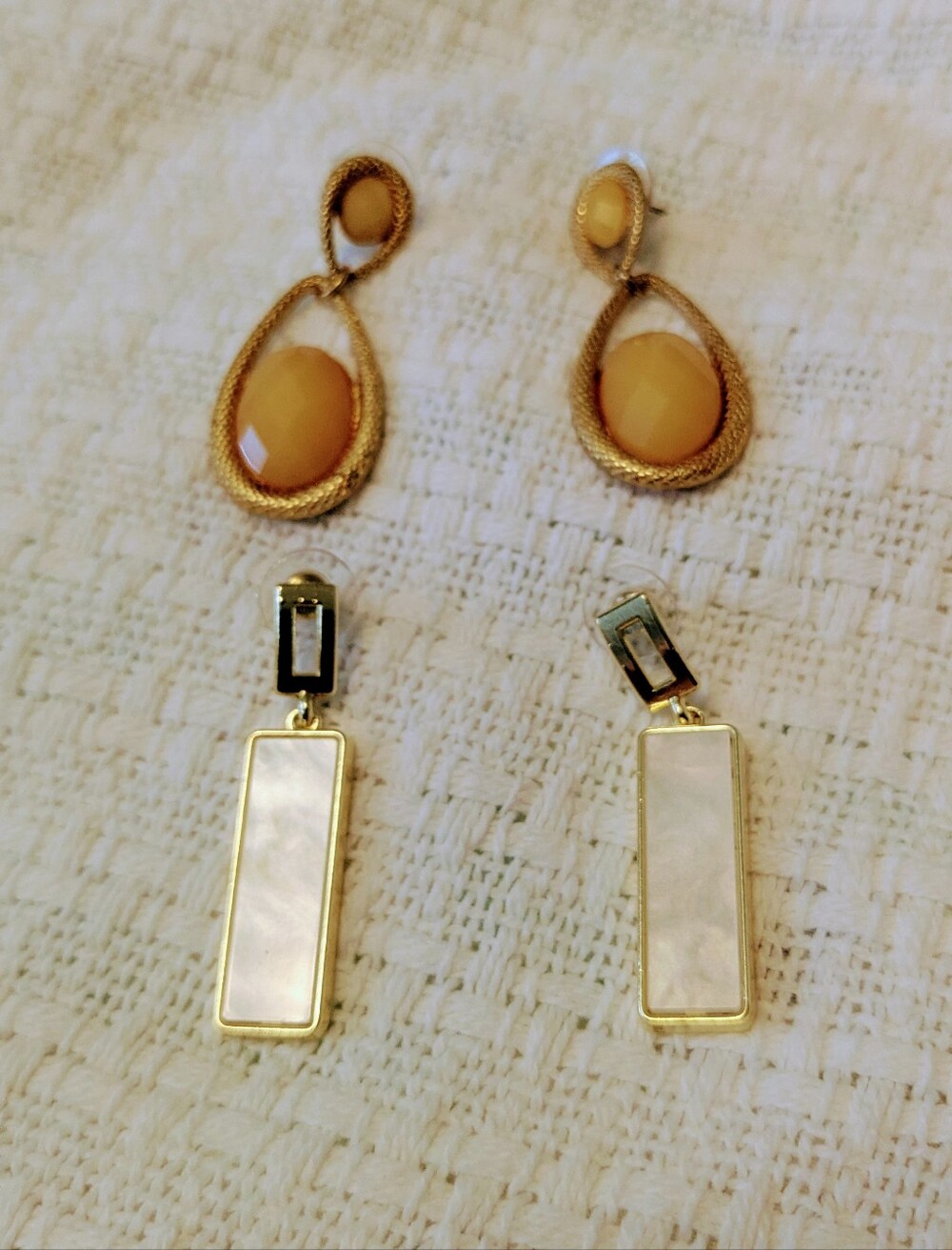 Gold-Tone Yellow Stone Drop Earrings / Gold and Yellow Fashion Jewelry